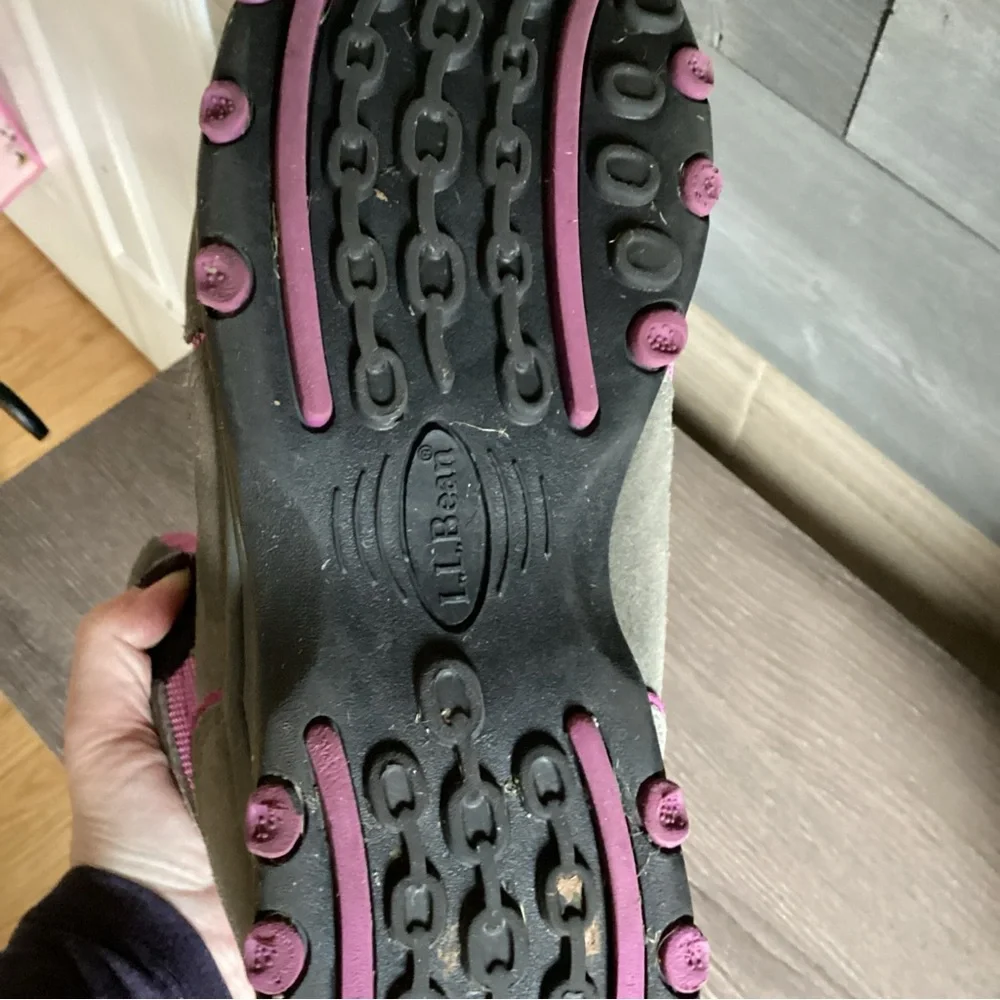 L.L.‎ Bean Kids Pink and Olive Snow Boots